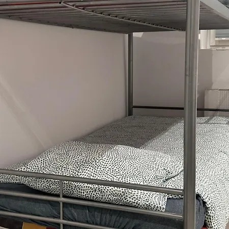 Golebia Hostal